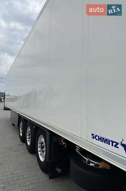 Рефрижератор напівпричіп Schmitz Cargobull SKO 2012 в 