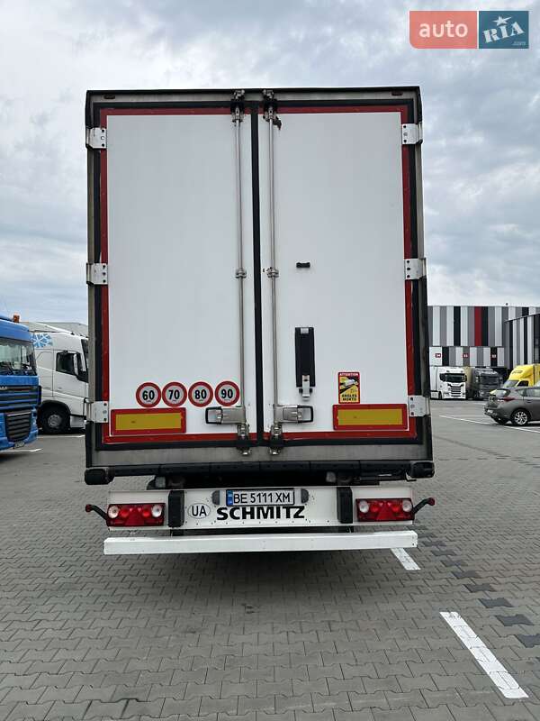 Рефрижератор полуприцеп Schmitz Cargobull SKO 2012 в Николаеве
