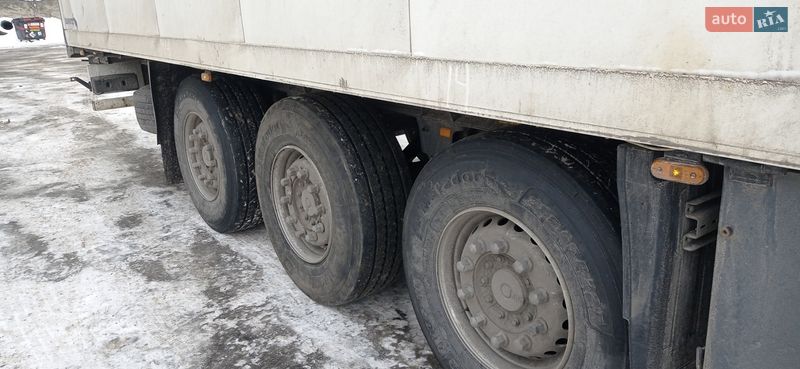 Рефрижератор полуприцеп Schmitz Cargobull SKO 2009 в Киеве