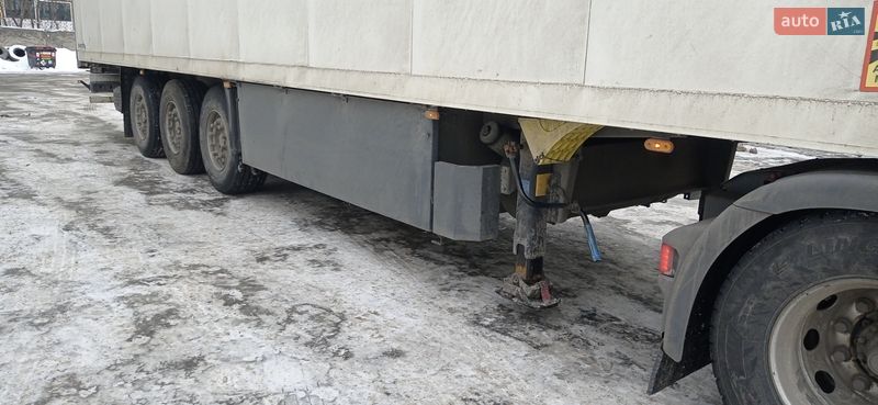 Рефрижератор полуприцеп Schmitz Cargobull SKO 2009 в Киеве