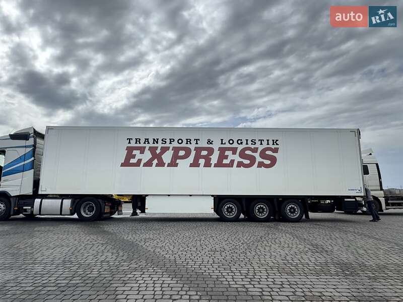 Рефрижератор Schmitz Cargobull SN 2008 в 