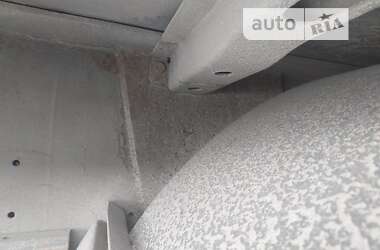 Тентований борт (штора) - напівпричіп Schmitz Cargobull SO1 2009 в Сумах