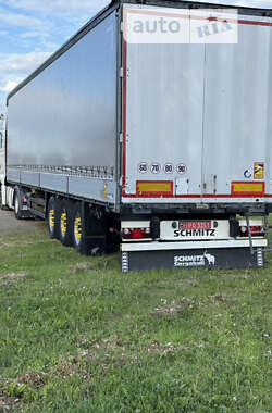 Тентований борт (штора) - напівпричіп Schmitz Cargobull SO1 2012 в Рівному