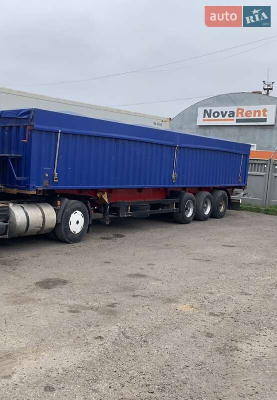 Зерновоз - напівпричіп Schmitz Cargobull SPR 24 2002 в Арцизові