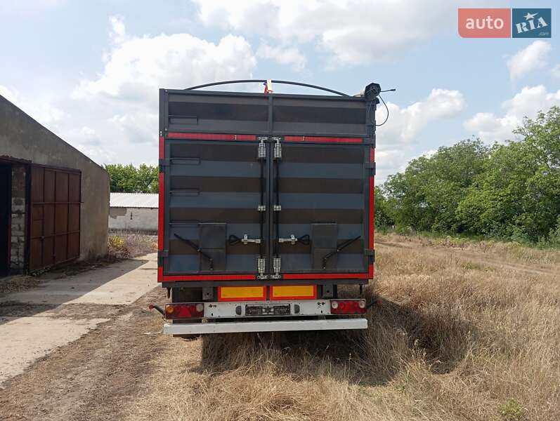 Контейнеровоз напівпричіп Schmitz Cargobull SPR 24 2007 в Окнах