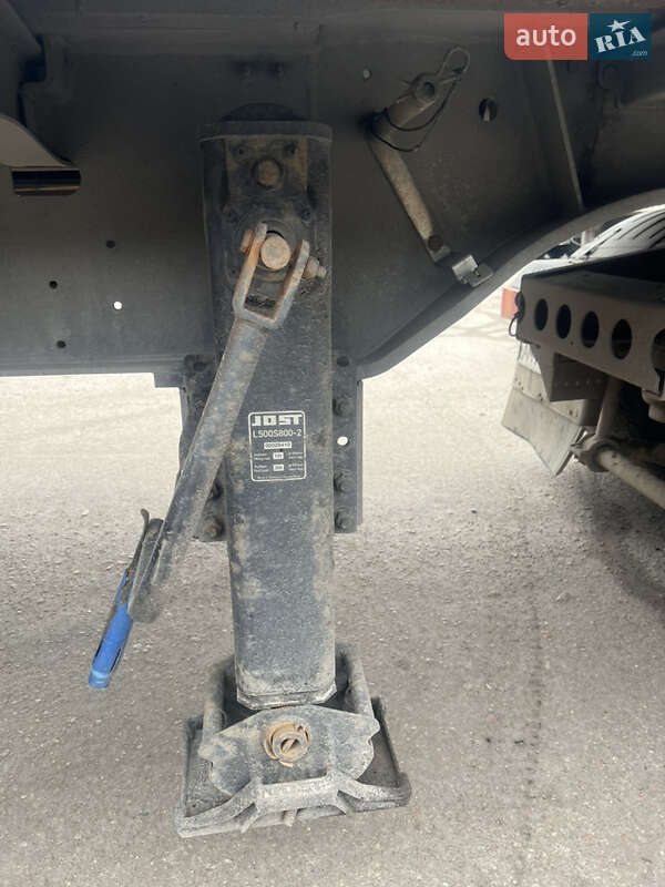 Тентований борт (штора) - напівпричіп Schmitz Cargobull SPR 24 2006 в Коростишеві фото 11 Тентований борт (штора) - напівпричіп Schmitz Cargobull SPR 24 2006 в Коростишеві