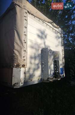 Бортовий напівпричіп Schmitz Cargobull SPR 27 1999 в 