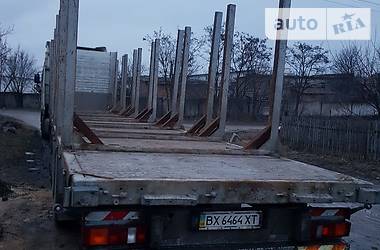 Лесовоз / Сортиментовоз - полуприцеп Schmitz Cargobull SPR 2000 в Староконстантинове