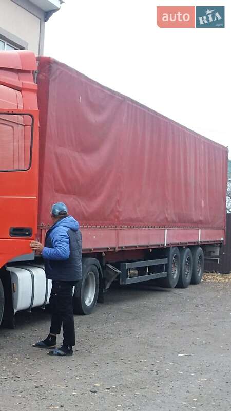 Бортовой полуприцеп Schmitz S-01 2000 в Киеве