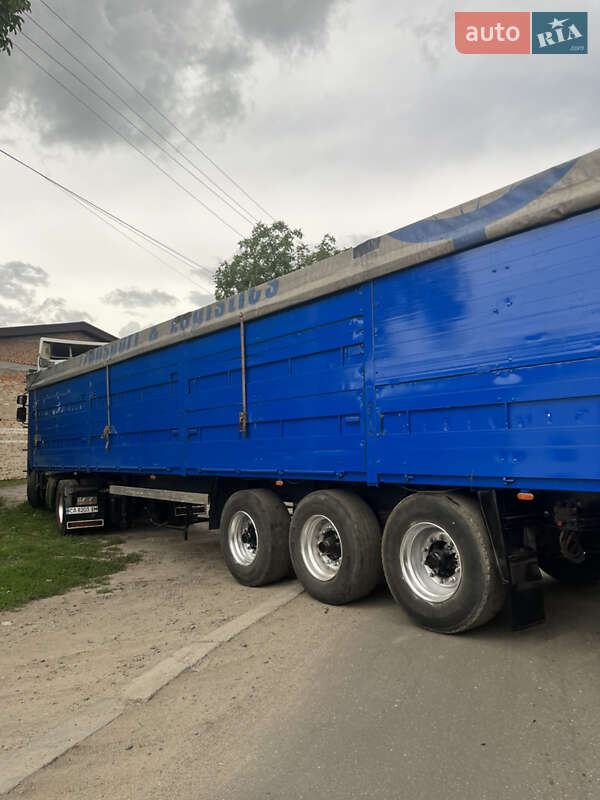 Зерновоз - полуприцеп Schmitz S-01 2003 в Жашкове