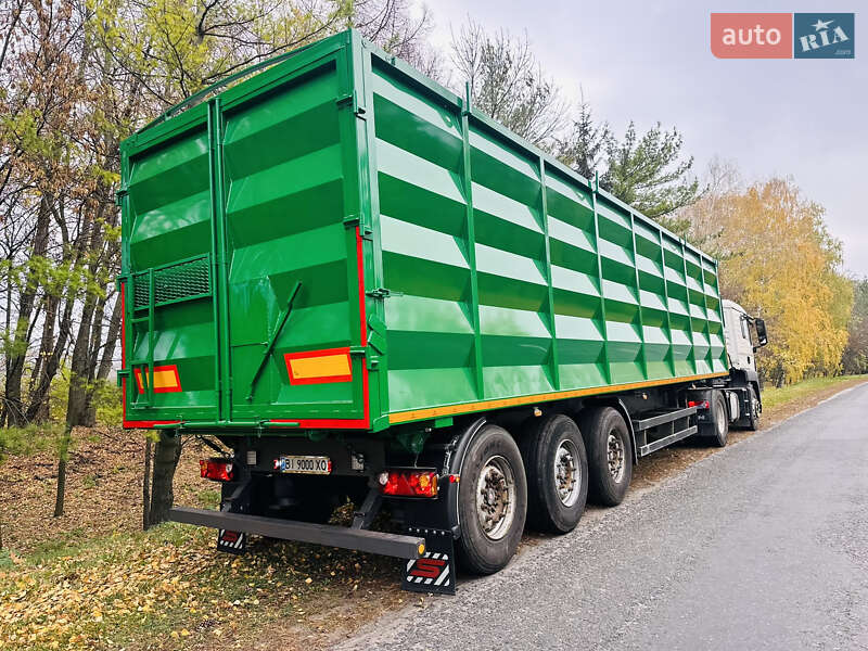 Самосвал полуприцеп Schmitz S-01 2006 в Лубнах
