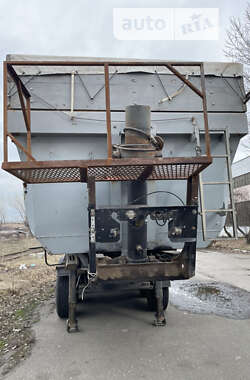 Зерновоз - напівпричіп Schmitz S-01 2006 в Черкасах