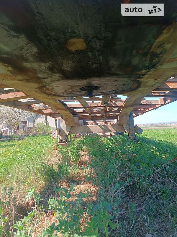 Платформа Schmitz S-01 2004 в Черновцах