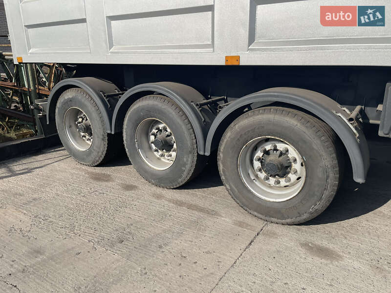 Самосвал полуприцеп Schmitz S-01 2002 в Запорожье фото 4 Самосвал полуприцеп Schmitz S-01 2002 в Запорожье