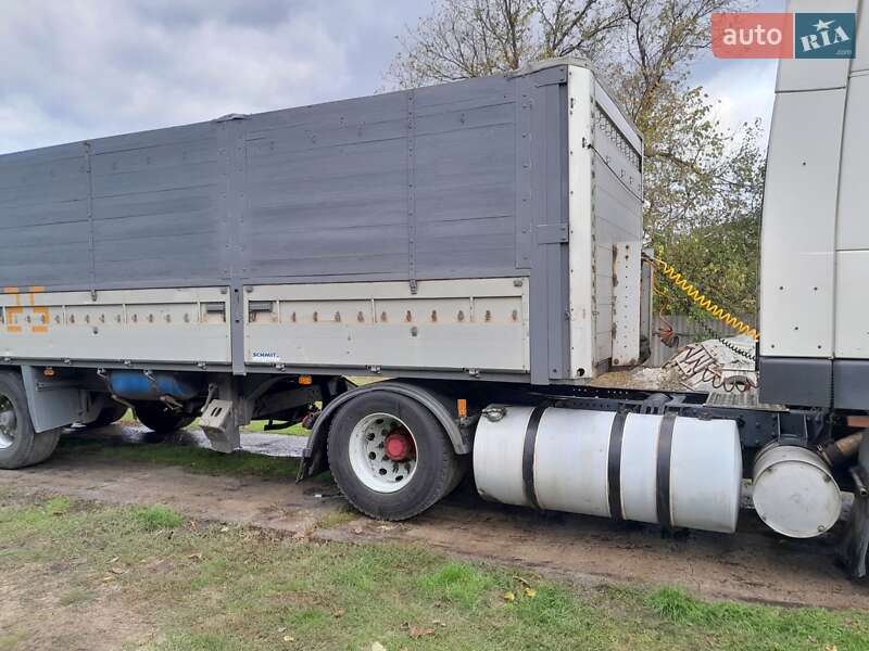Зерновоз - полуприцеп Schmitz S-01 2000 в Оржице