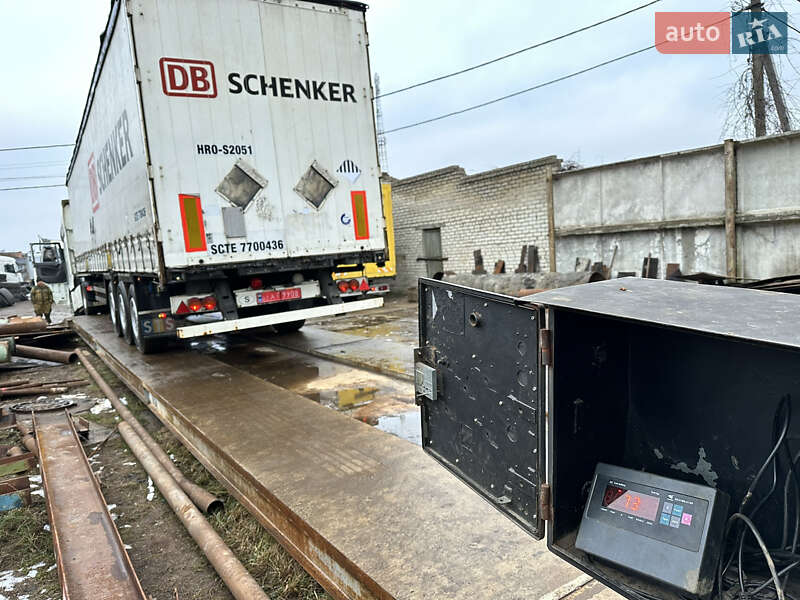 Тентований борт (штора) - напівпричіп Schmitz S-01 2010 в Ратному
