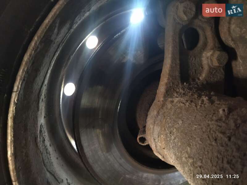 Зерновоз - полуприцеп Schmitz S-01 2000 в Варве