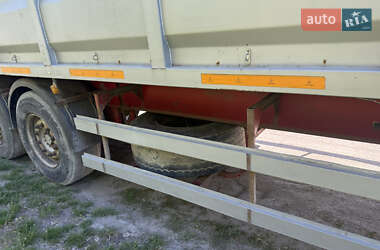 Самоскид напівпричіп Schmitz S-01 2001 в 