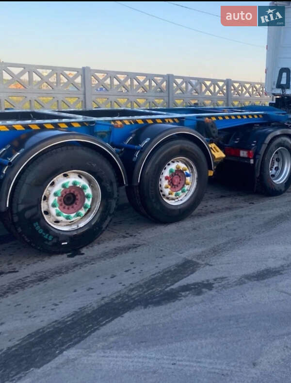 Контейнеровоз полуприцеп Schmitz S-01 2001 в Одессе