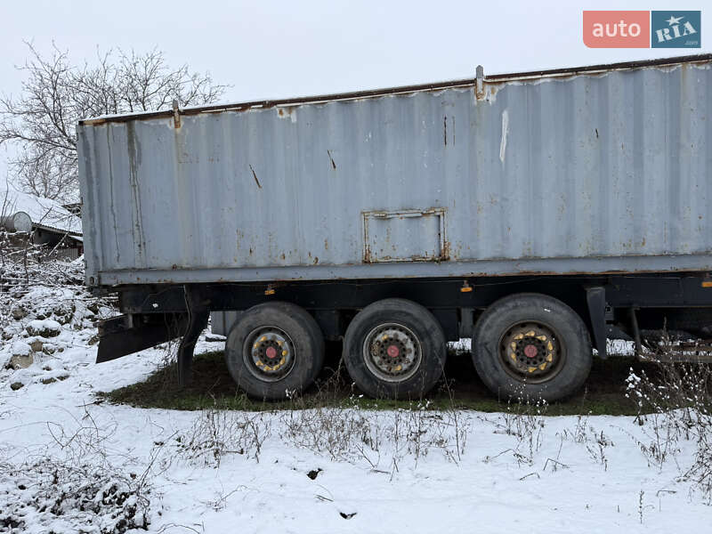 Контейнеровоз напівпричіп Schmitz S-01 2002 в Балті