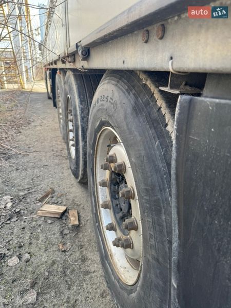 Борт Schmitz S-01 2007 в Києві