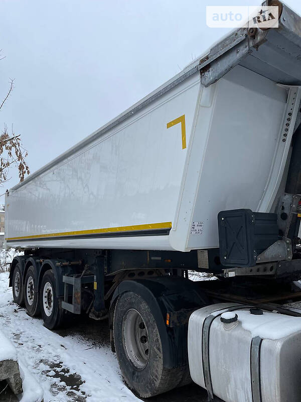 Самоскид напівпричіп Schmitz SCB 2013 в Костопілі фото 9 Самоскид напівпричіп Schmitz SCB 2013 в Костопілі