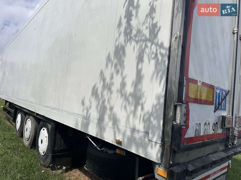Рефрижератор Schmitz SCB 2003 в Сторожинці