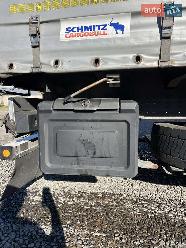Тентованный борт (штора) - полуприцеп Schmitz SCB 2016 в Иршаве