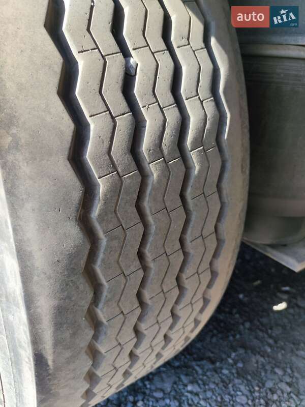 Тентований борт (штора) - напівпричіп Schmitz SCB 2012 в Кривому Розі