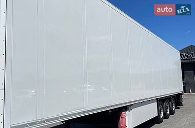Рефрижератор полуприцеп Schmitz SCB 2014 в Иршаве