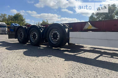 Контейнеровоз полуприцеп Schmitz SCF 24G 2005 в 