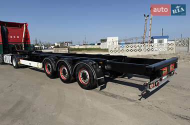 Контейнеровоз Schmitz SCF 24G 2002 в 