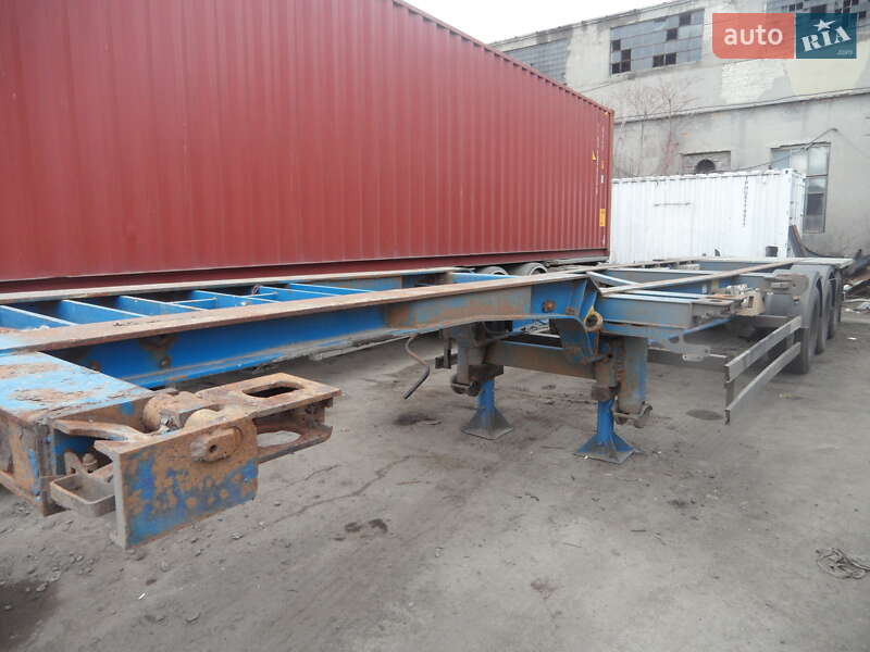 Контейнеровоз напівпричіп Schmitz SCS 24 2004 в Одесі