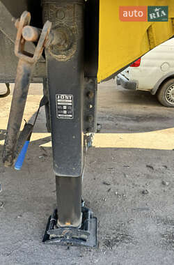 Бортовий напівпричіп Schmitz SCS 24 2013 в 