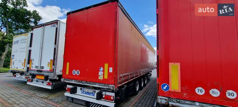 Тентований борт (штора) - напівпричіп Schmitz SCS 24 2012 в Вінниці