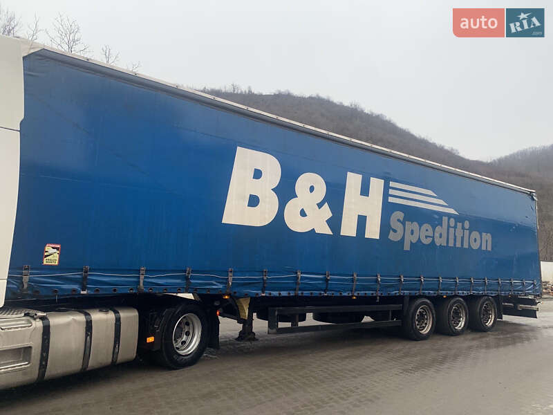 Тентованный борт (штора) - полуприцеп Schmitz SCS 24 2008 в Хусте