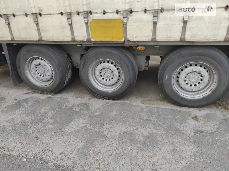 Бортовий напівпричіп Schmitz SCS 24L-1362EB 2007 в Києві
