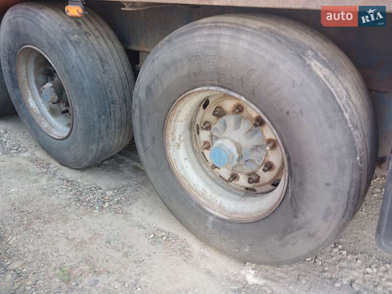 Борт Schmitz SCS 27 2000 в Чернівцях