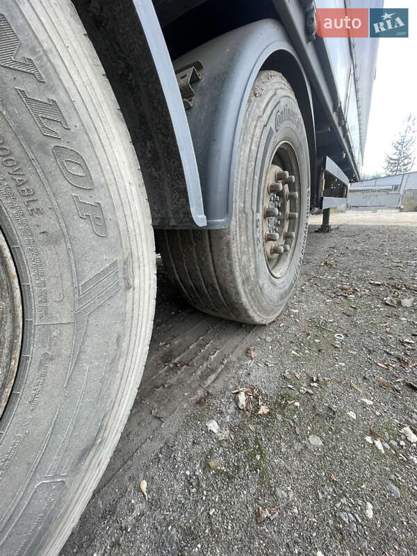 Тентований борт (штора) - напівпричіп Schmitz SCS L24 2011 в Тернополі