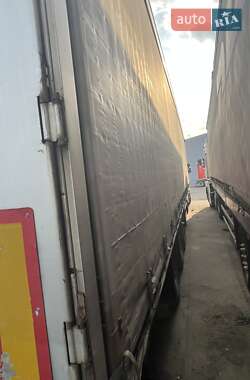 Бортовой полуприцеп Schmitz SCS S3 2007 в 