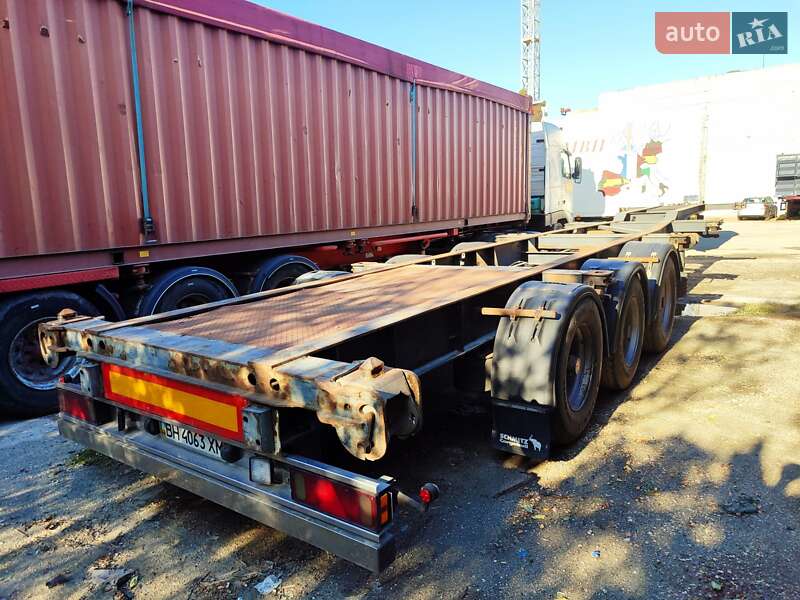 Контейнеровоз Schmitz SGF S3 2005 в Чорноморську