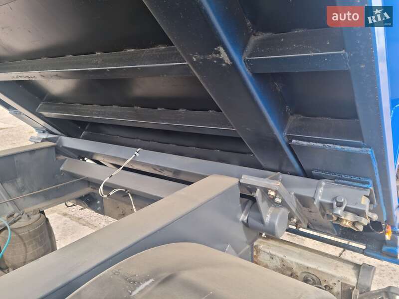 Самоскид напівпричіп Schmitz SKI 24 2006 в Одесі