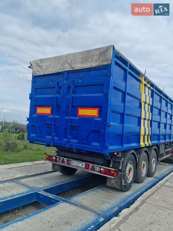 Самоскид напівпричіп Schmitz SKI 24 2006 в Одесі