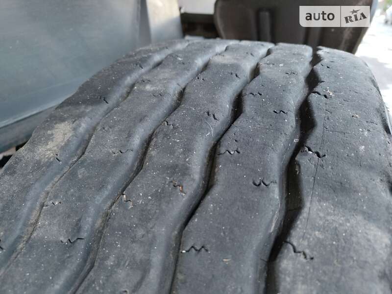 Самосвал полуприцеп Schmitz SKI 24 2002 в Нежине