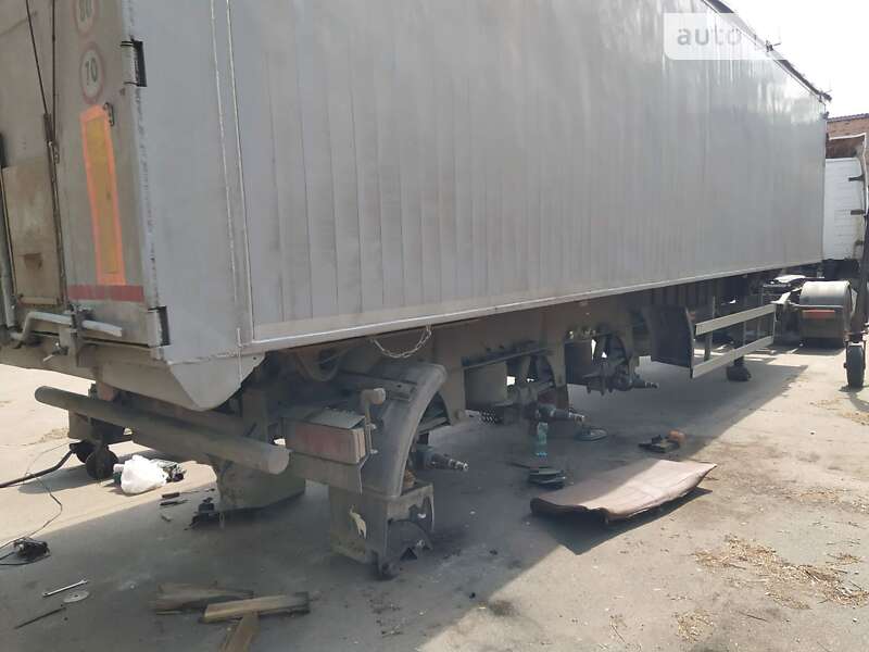 Самосвал полуприцеп Schmitz SKI 24 2002 в Нежине