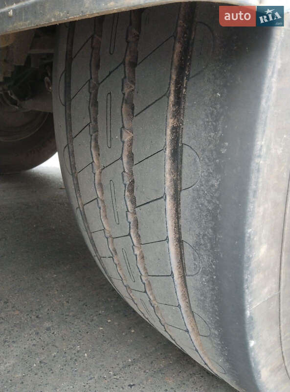 Зерновоз - полуприцеп Schmitz SKI 24 2009 в Днепре