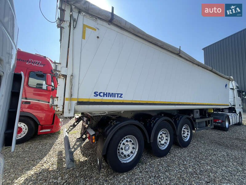 Самосвал полуприцеп Schmitz SKI 24 2011 в Долине