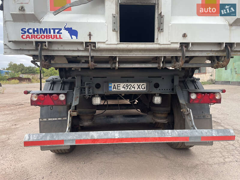 Самоскид напівпричіп Schmitz SKI 24 2010 в Кривому Розі
