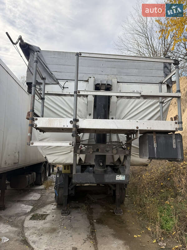 Самоскид напівпричіп Schmitz SKI 24 2011 в Дніпрі