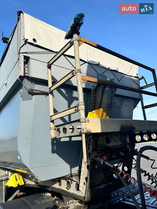 Самосвал полуприцеп Schmitz SKI 24 2006 в Одессе